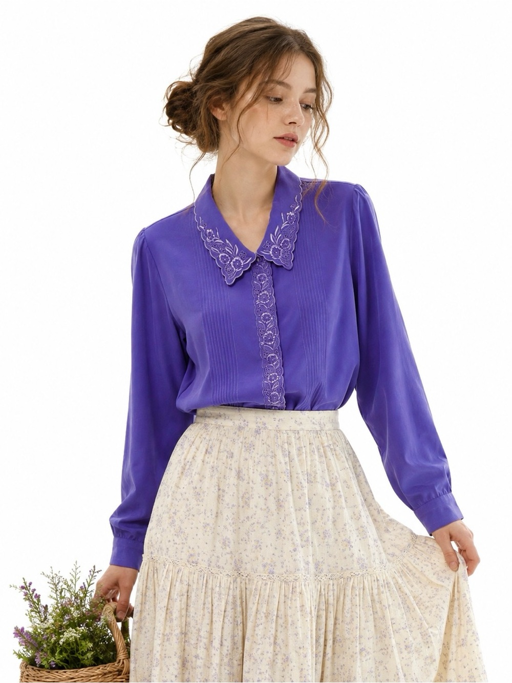 Vintage Pin Tucked Floral Embroidered Scalloped Edge Blouse Feminine Prairiecore